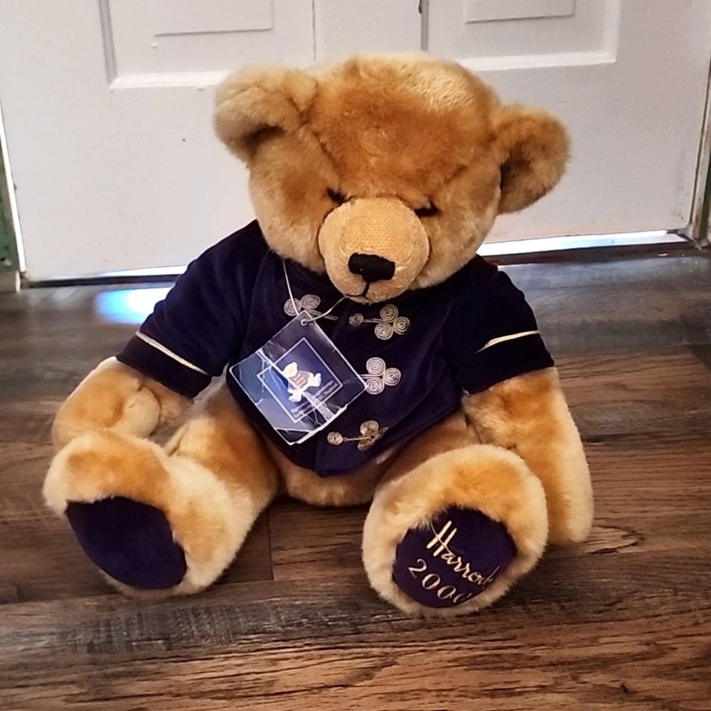 Harrods Knightsbridge 2000 Christmas Bear